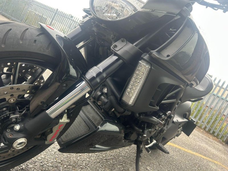 DUCATI DIAVEL