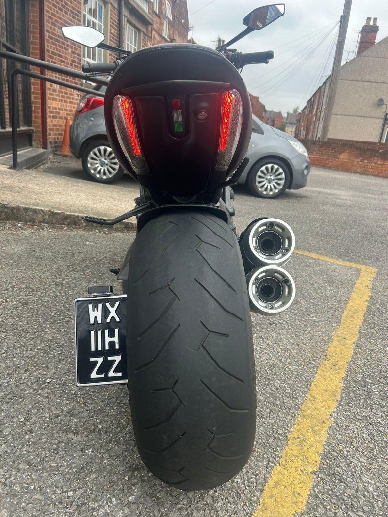 DUCATI DIAVEL