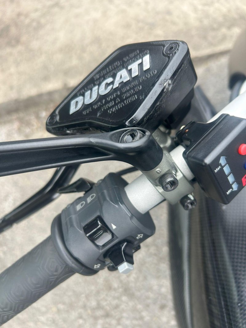 DUCATI DIAVEL